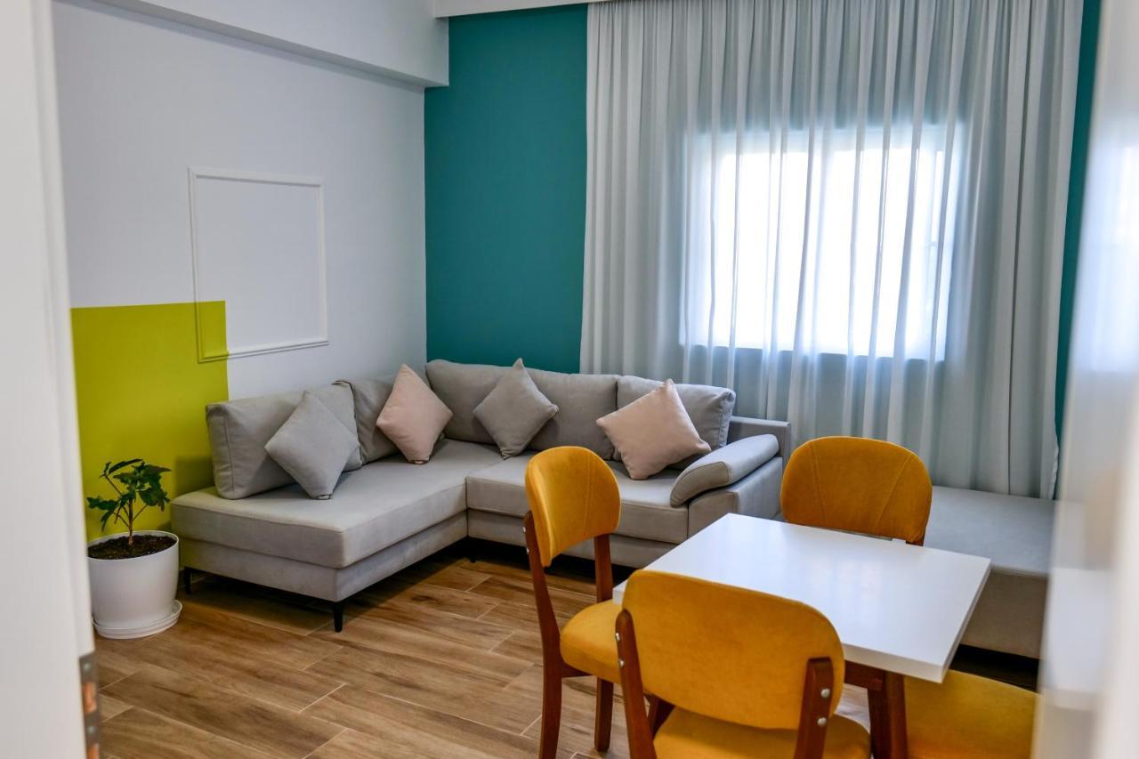 Sarandaview Hotel エクステリア 写真
