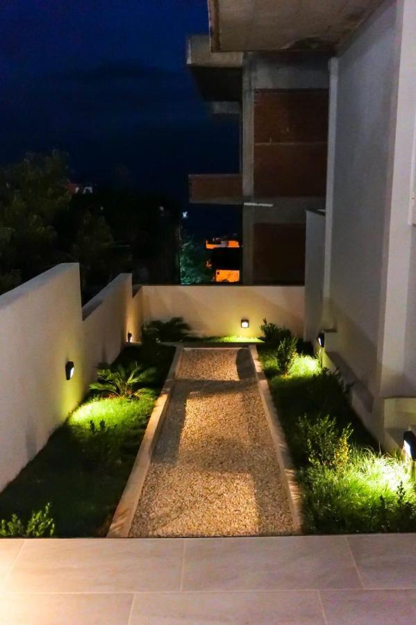 Sarandaview Hotel エクステリア 写真